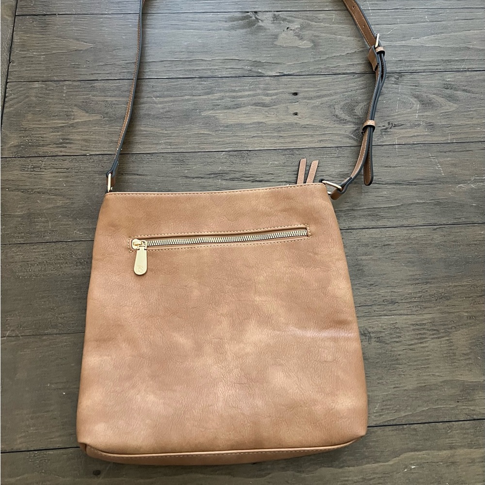 ✨NWOT✨ Crossbody Bag - Picture 6 of 10